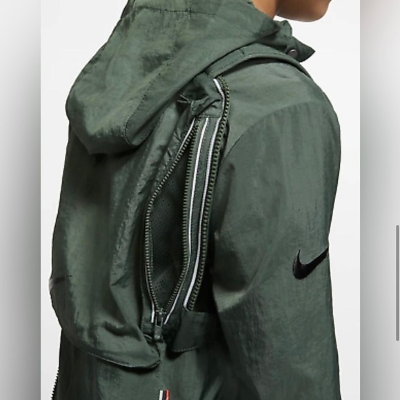 Nike Tech Pack Boys Backpack Jacket
Sz S Green Bv3559-370 Fast RARE - Picture 4 of 7